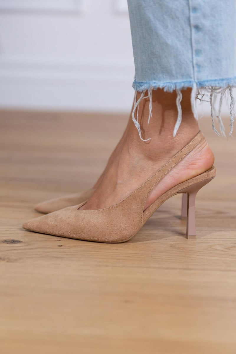 Ailani elegant beige low heels shown from a three-quarter front angle on a clean background