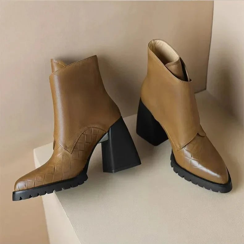 Florimay Aziel boots in black and brown side by side on a light background