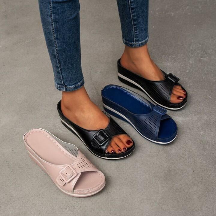 Babette orthopedic flat sandal in dark blue worn on foot showing fit and silhouette