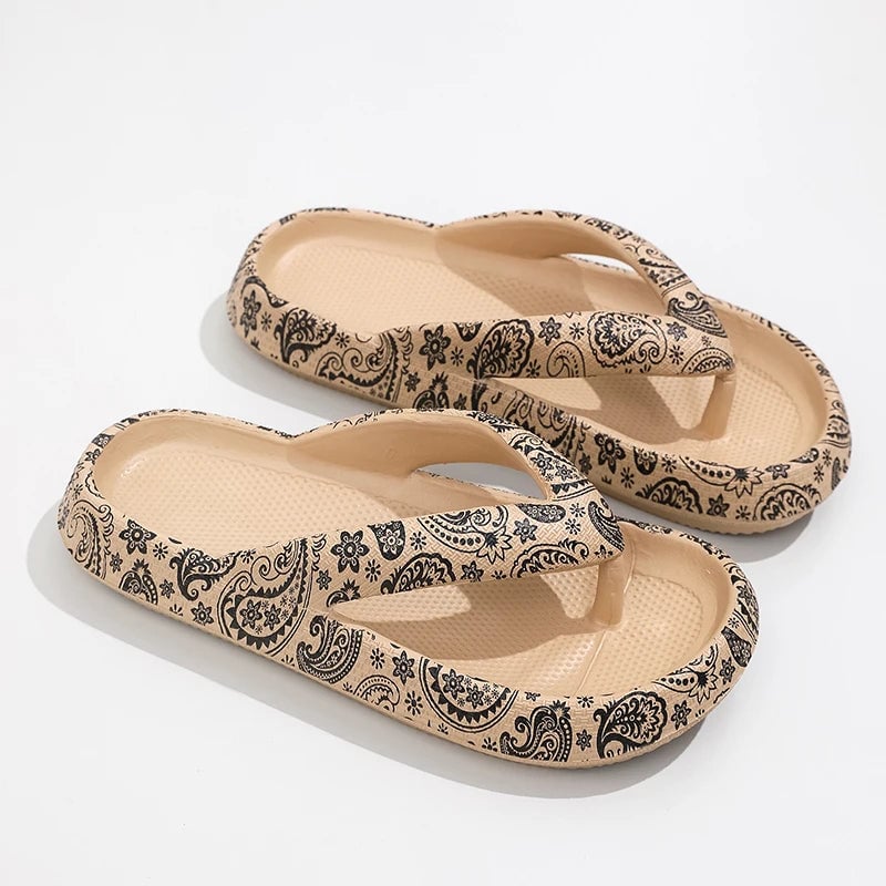 Brooke sandal in Khaki Abstract pattern, flat lay top view