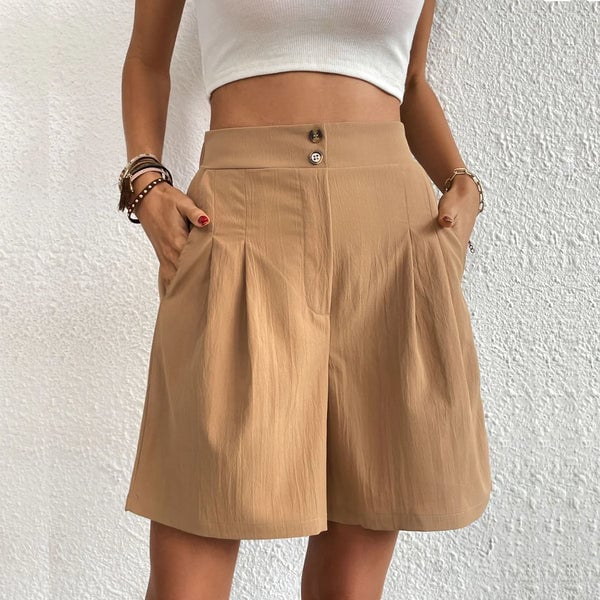 Model wearing Carol shorts at an outdoor festival
