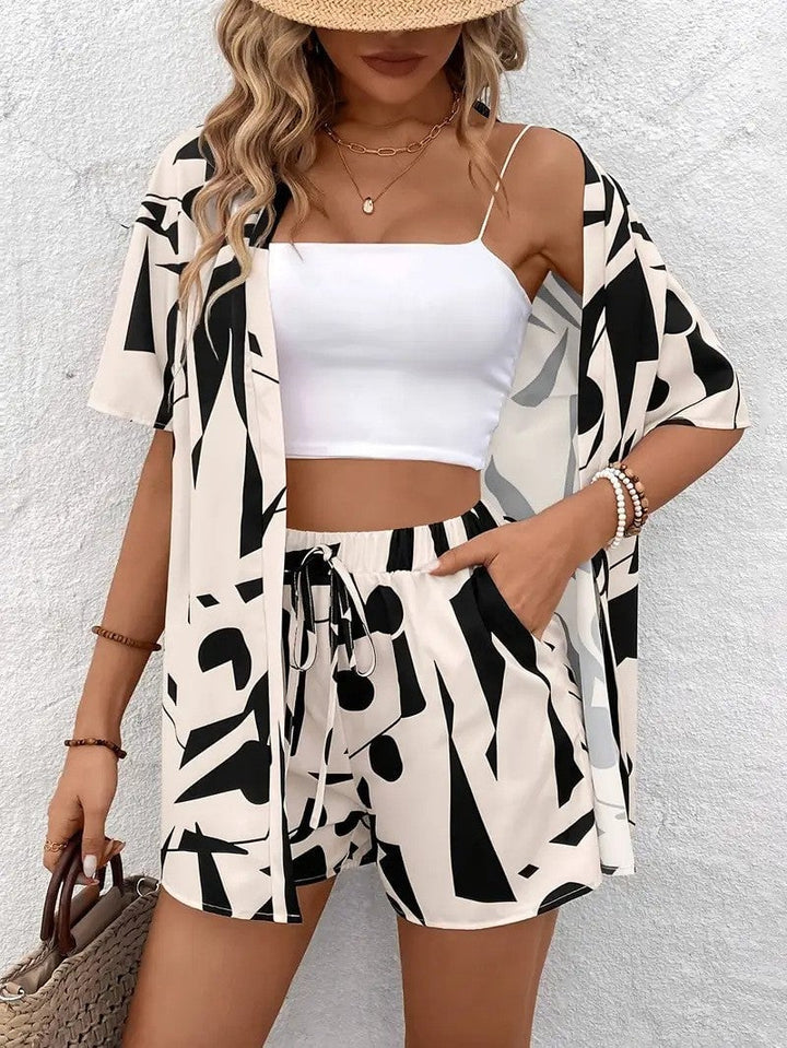 Multicolor floral kimono set worn casually at the beach