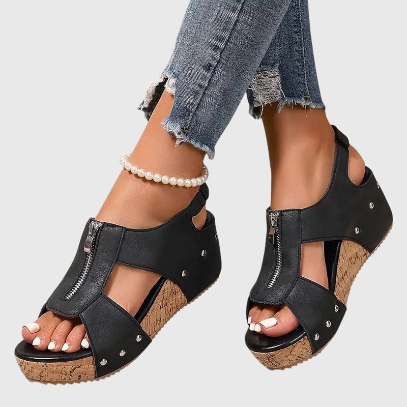 Cordula orthopedic zipper sandal in beige on a clean white background