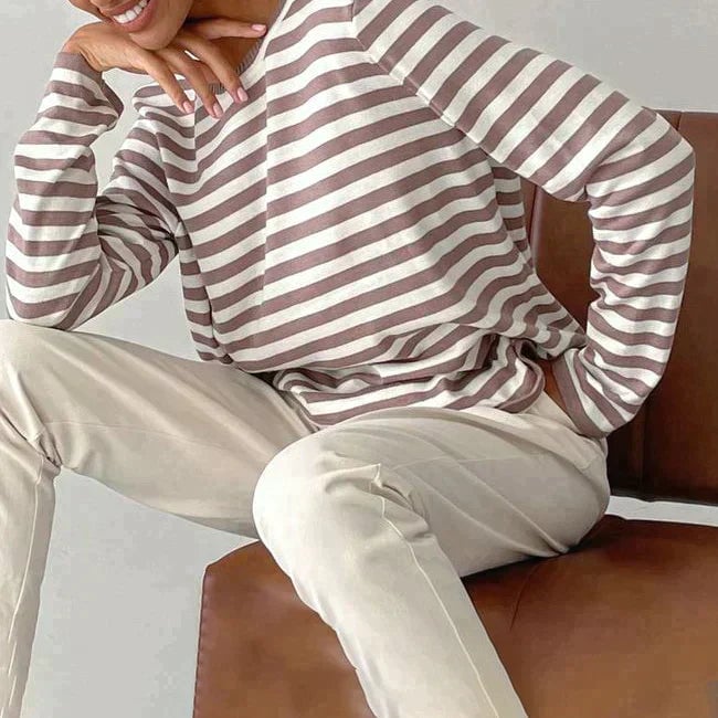 Side view of the Dana striped summer T-shirt showing sleeve length and overall relaxed fit