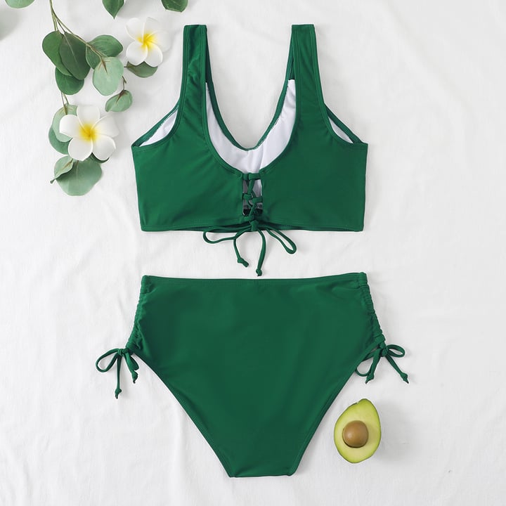Size chart for Dawn high-waisted bikini showing measurements in inches for sizes S through 2XL