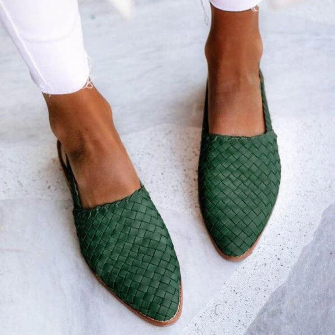 Close-up of the interlaced woven vegan leather texture on Florimay ballet flats in light brown