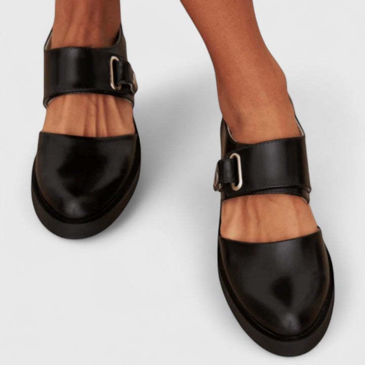 Angled close-up of Erin elegant black shoes highlighting retro-inspired detailing and polished look