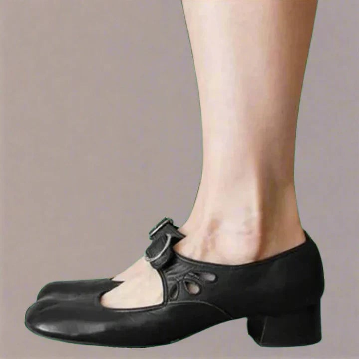 Close-up of Gabrielle orthopedic sandals in black highlighting adjustable strap closure and cushioned insole