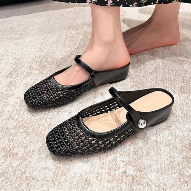 Goldie woven Mary Jane mule flat in gold, heel and sole view
