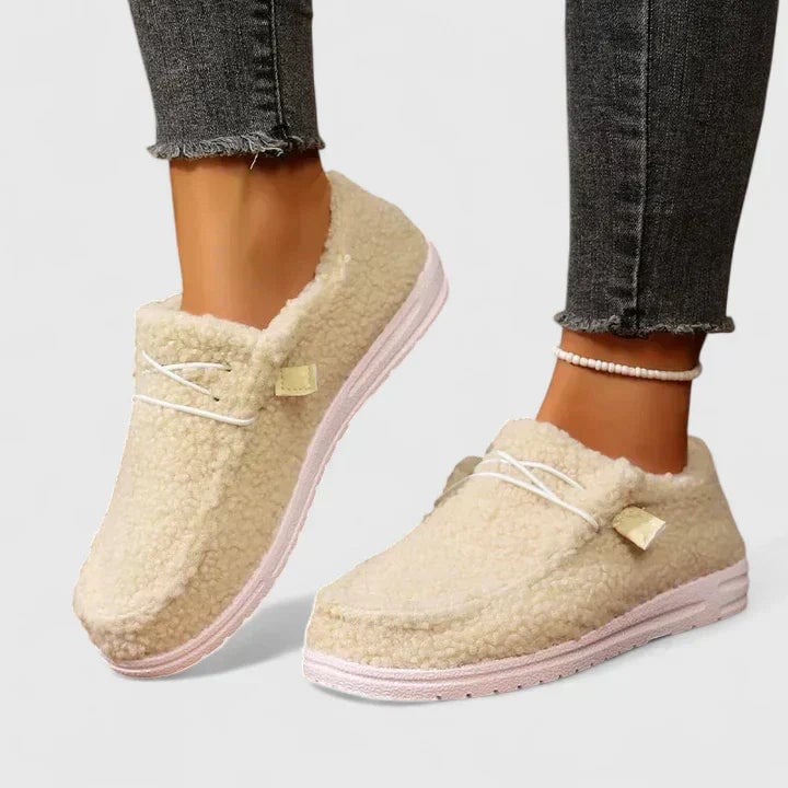 Close-up of the Hana orthopedic loafer sole and cushioned footbed highlighting shock-absorbing support