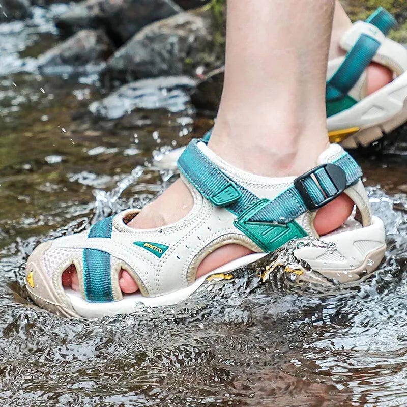 Holly women's adjustable sandals in green with contoured sole and adjustable straps, front view