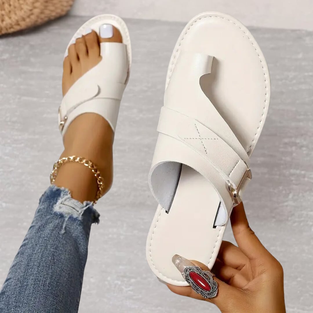 Ines women's orthopedic cushioned sandal in white with contoured footbed and graceful straps, front view