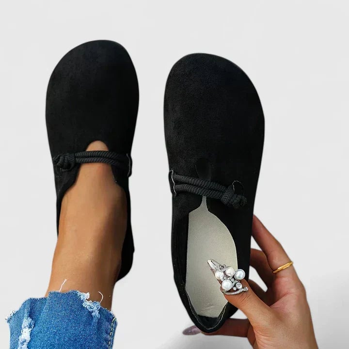 Close-up of the cushioned footbed and structured sole of the Isabella orthopedic loafers