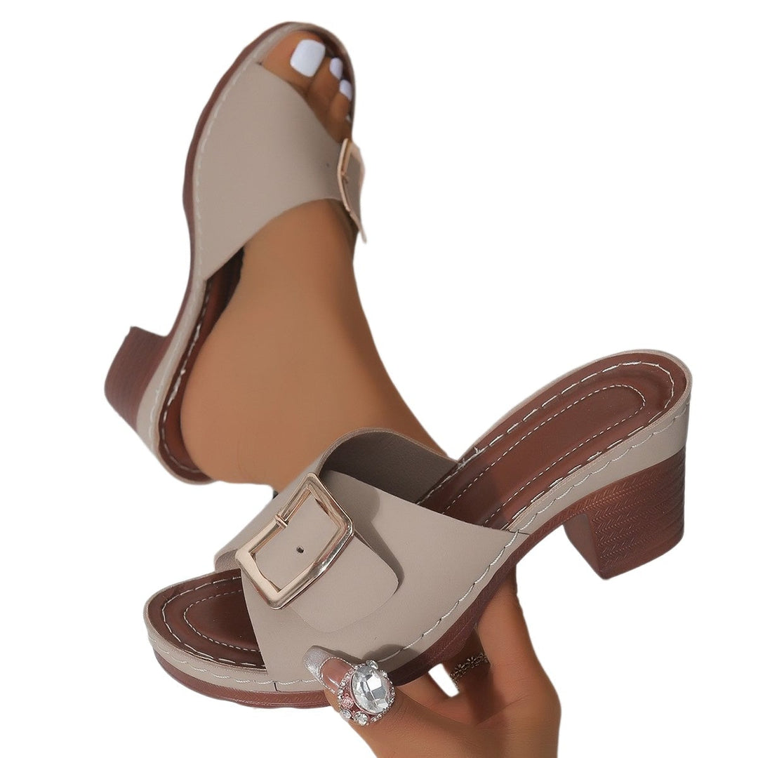 Kit women's sandal in black with clean strap detailing, front view