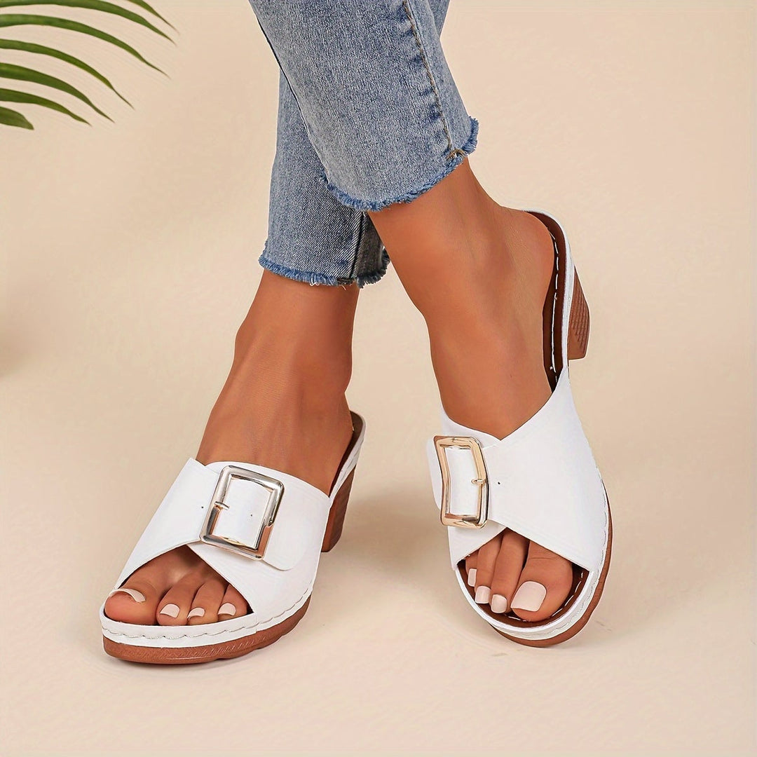 Kit women's sandal in khaki, front view on light background