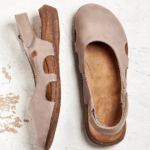 Size chart detail for Margaret support sandals showing US and EU sizing