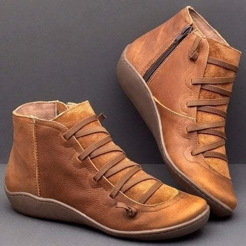 Women's comfortable support boot in brown with cushioned insole and cozy lining