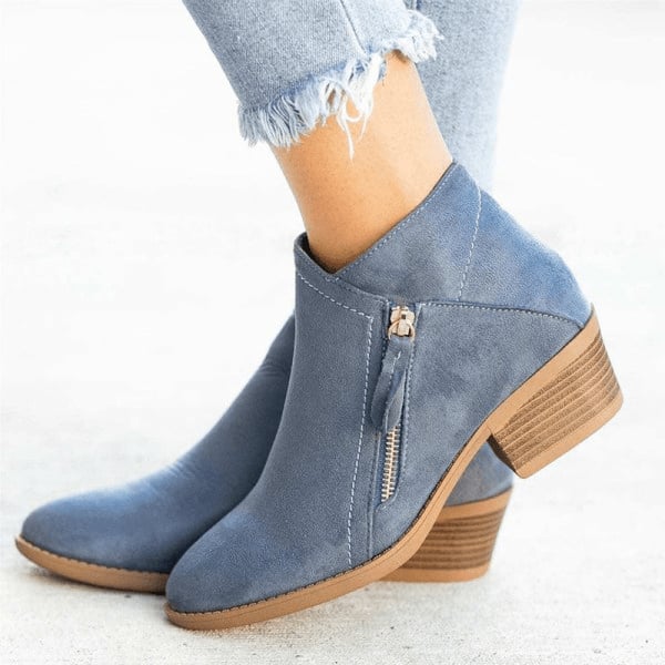 Mona women's ankle boots with side-zip closure and low heel in classic black