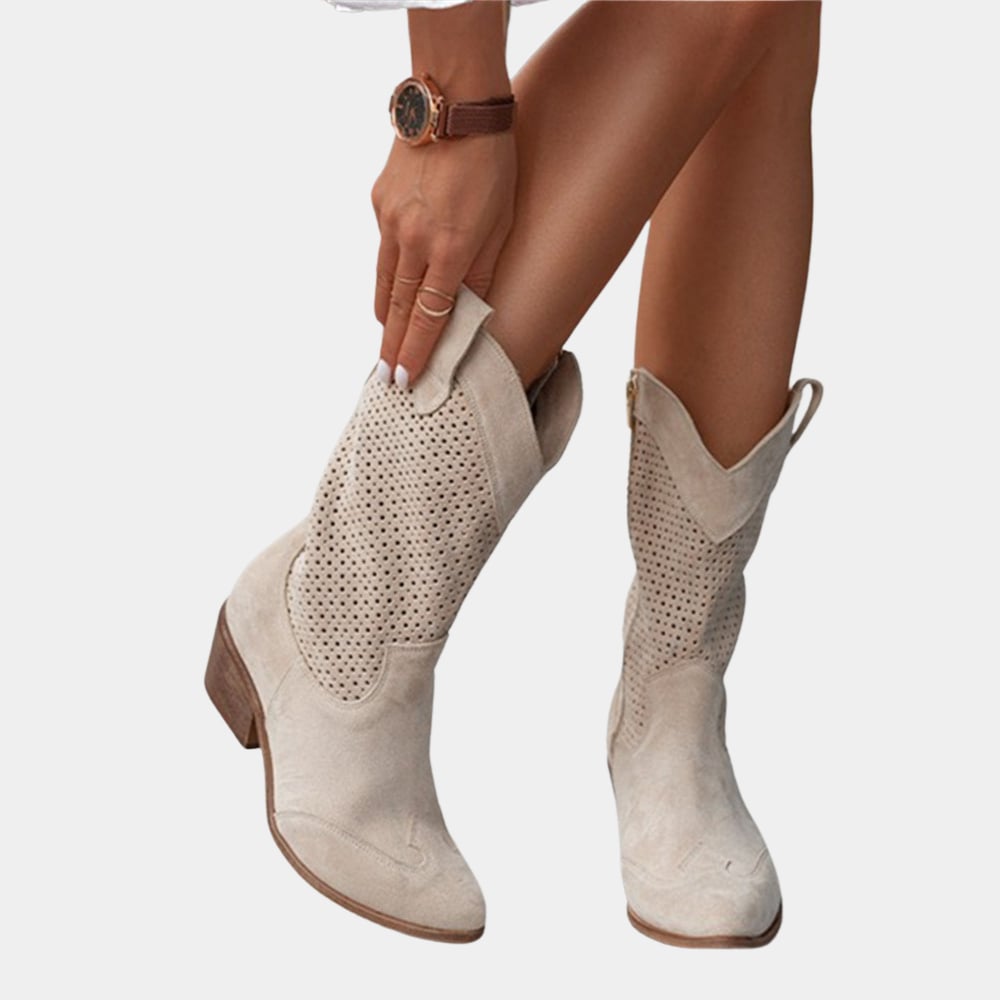 Sole detail of Natalie orthopedic cowboy boots highlighting shock-absorbing gel construction