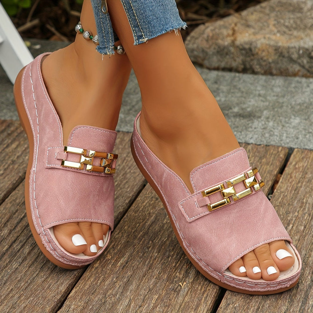 Opal women's cushioned slide sandals with gold-link accents in pink, front view