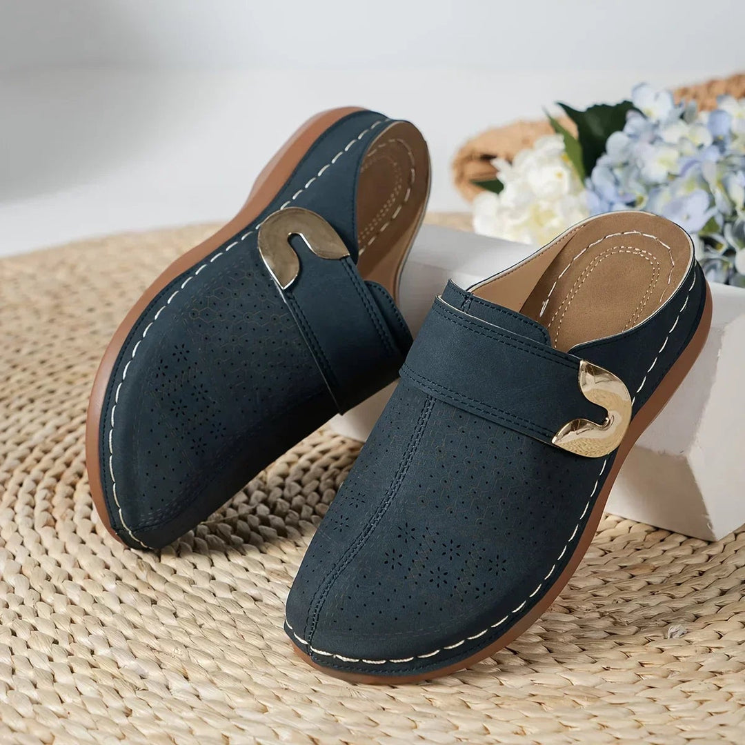 Ophelia wedge sandals in light brown, three-quarter view on a neutral background