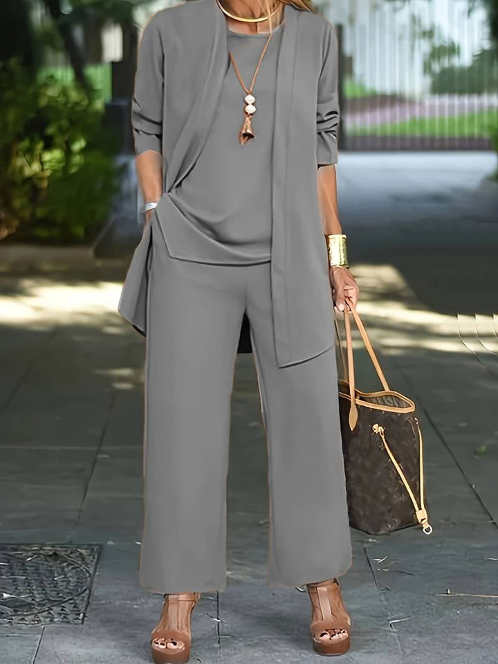 Close-up of the Ophira set fabric and round neckline detail