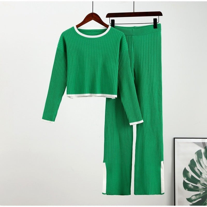 Detail of the ribbed hem on the cropped sweater in the Piper knit set in beige and green