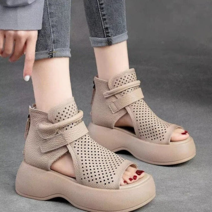 Woman wearing Presley orthopedic sandals in brown with a casual summer outfit