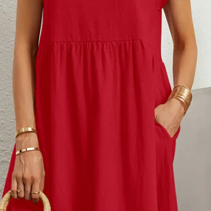Side view of casual pocket dress showing silhouette, pocket placement, and breathable fabric
