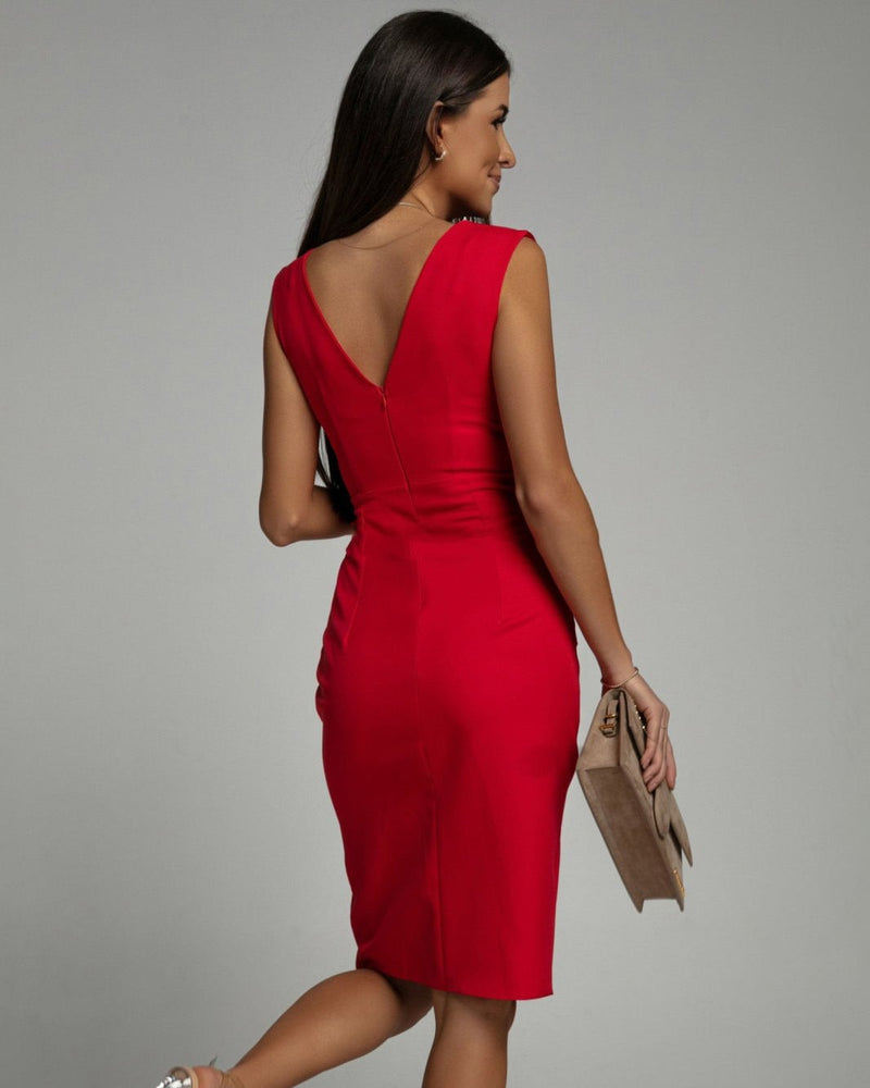 Close-up of the V-neckline detail on the Rosalina bodycon dress in red