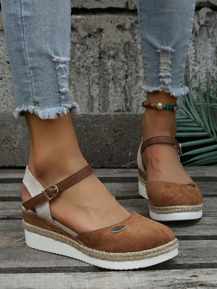 Ruby cushioned sandal in black shown from above highlighting footbed detail