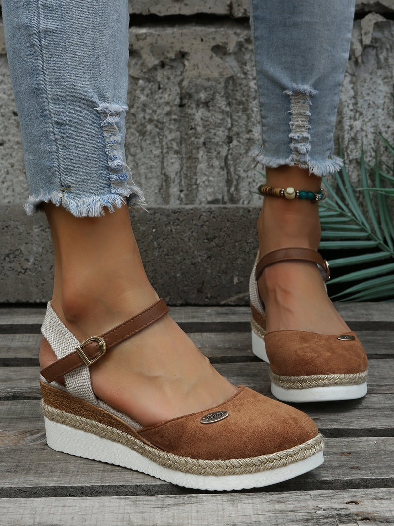 Ruby cushioned sandal in black shown from above highlighting footbed detail
