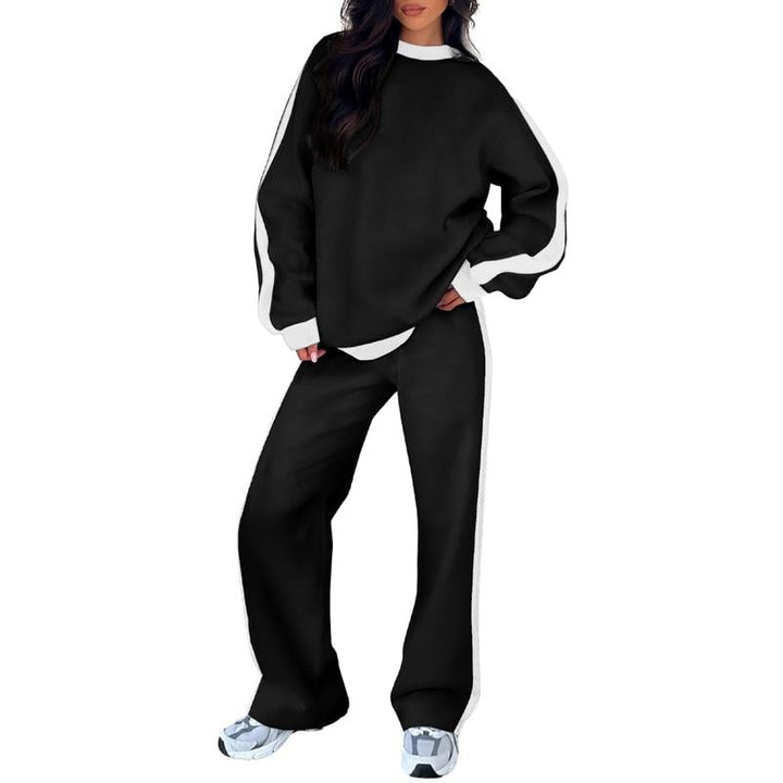 Front view of the Samara sweatshirt set in beige showing the relaxed silhouette and soft fabric