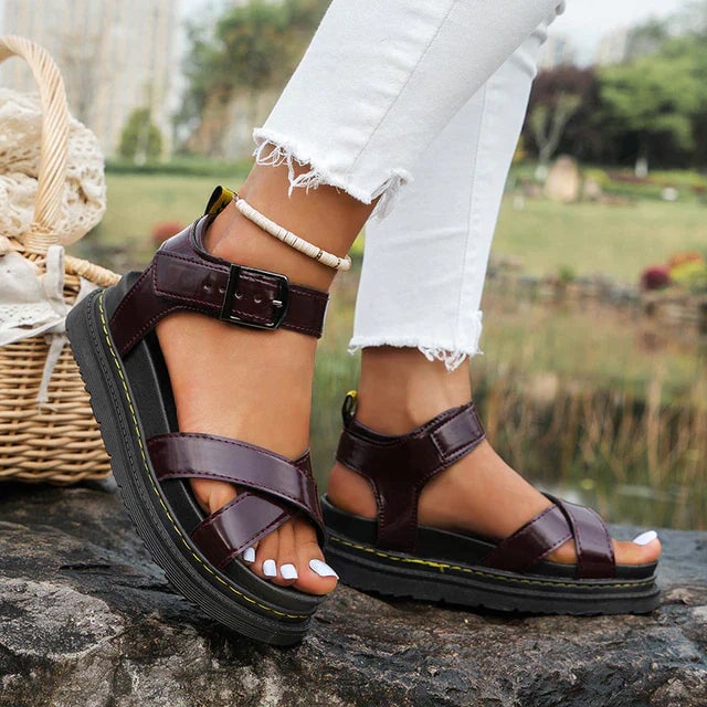 Savannah women's adjustable sandals in black shown at a side angle highlighting the athletic silhouette