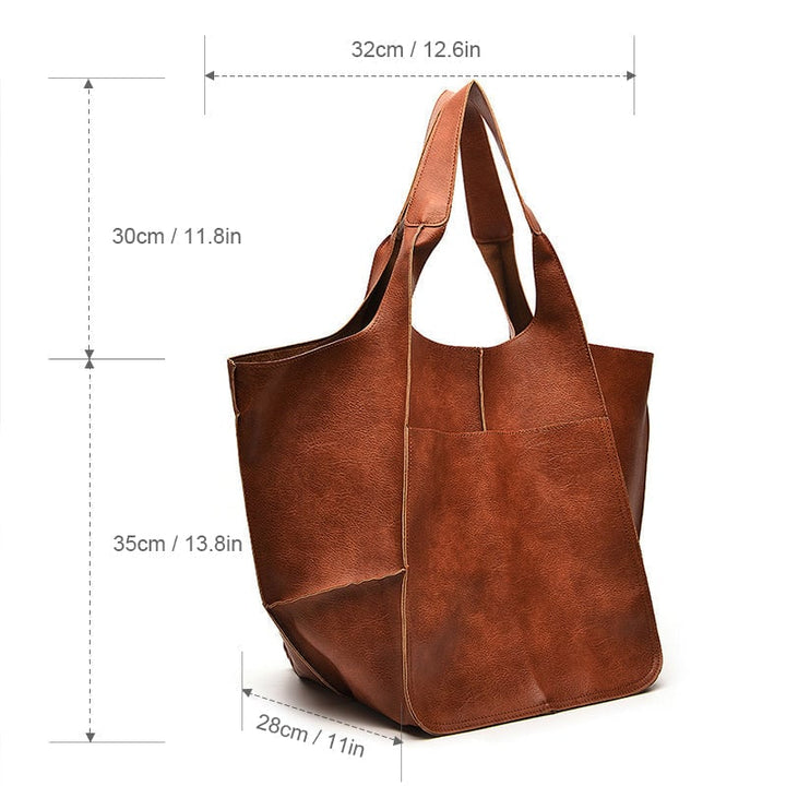 Sigrid Everyday Bag in black styled against a light background for a classic everyday look
