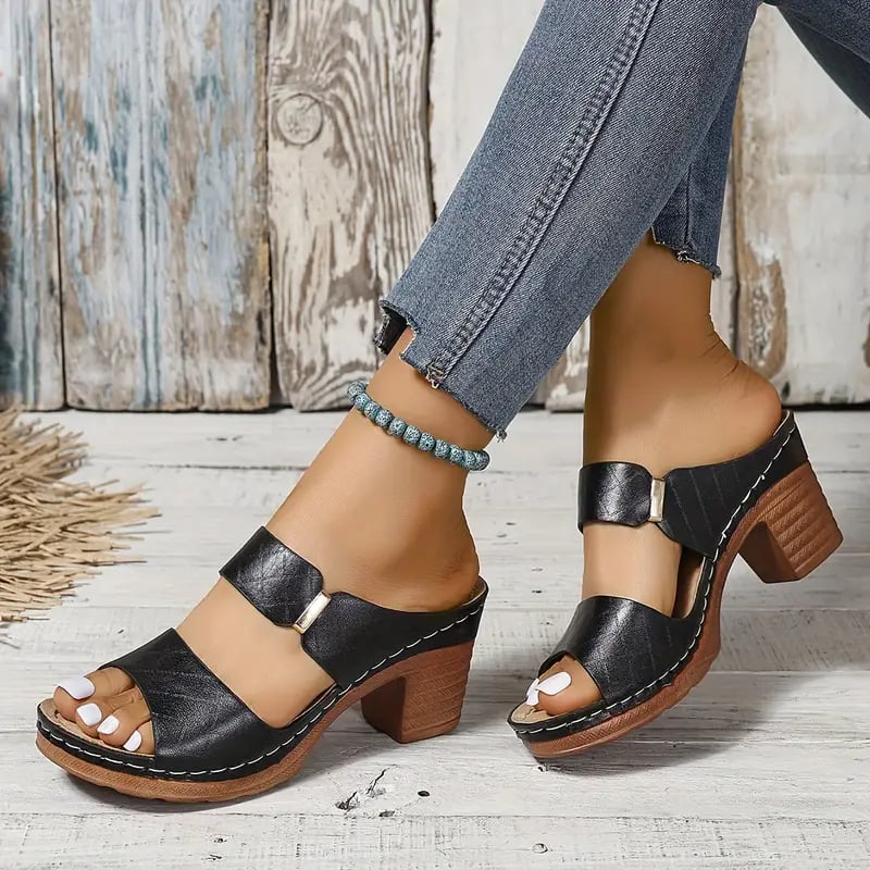 Model wearing Starling orthopedic cushioned sandals styled with a casual summer outfit