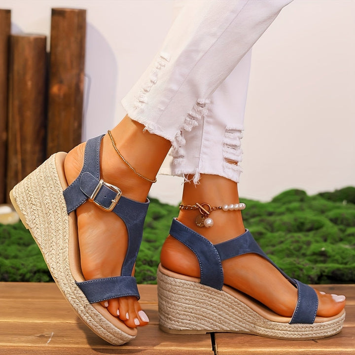 Tallulah women's sandals in Black, close-up of padded insole and strap hardware