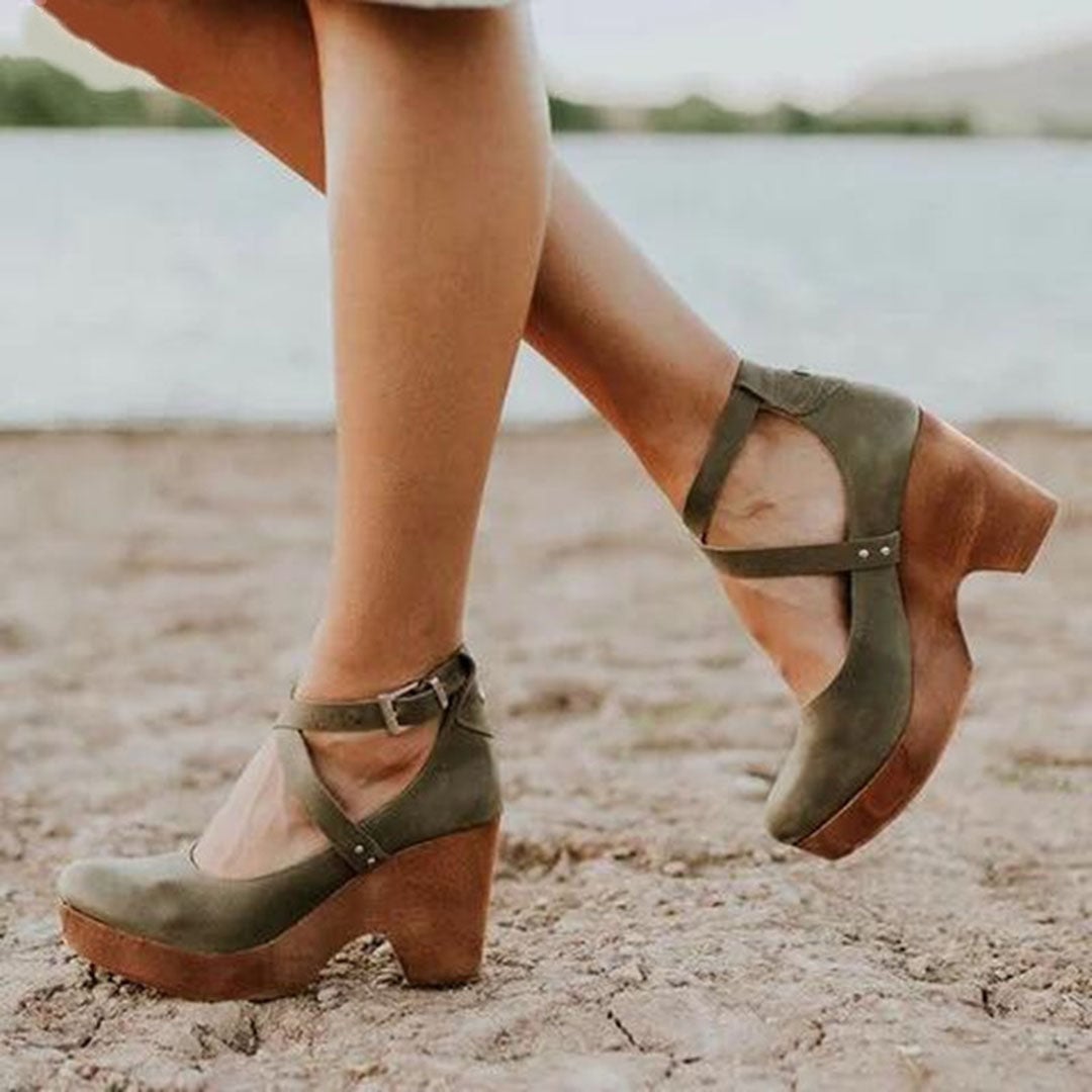 Teresa closed-toe wedge heels in khaki, full shoe side profile view