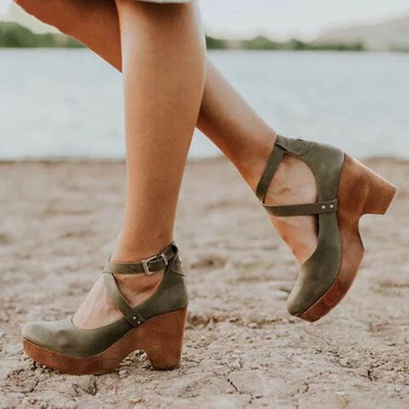 Teresa closed-toe wedge heels in khaki, full shoe side profile view