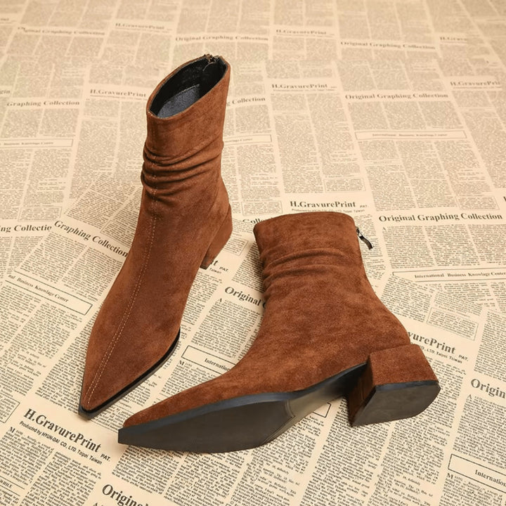 Close-up of Valeria boot toe and supportive sole in brown