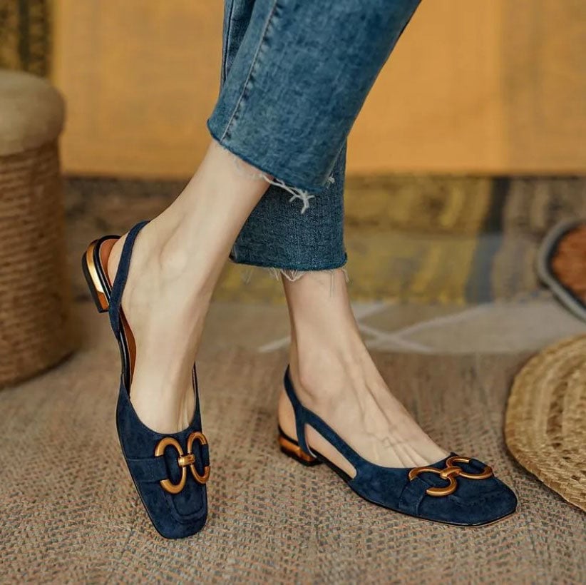 Virginia elegant comfort sandals in dark blue with adjustable buckle strap and cushioned insole, shown from a front angle