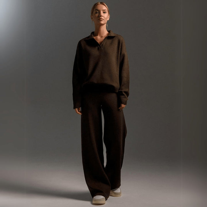Women's knitted tracksuit set shown in multiple available colors including creme, white, grey, blue, and brown